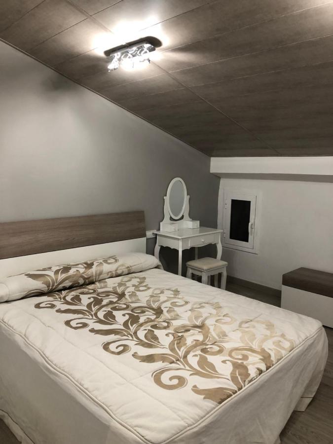 Apartaments Els Pins - Sant Hilari Sacalm Kültér fotó
